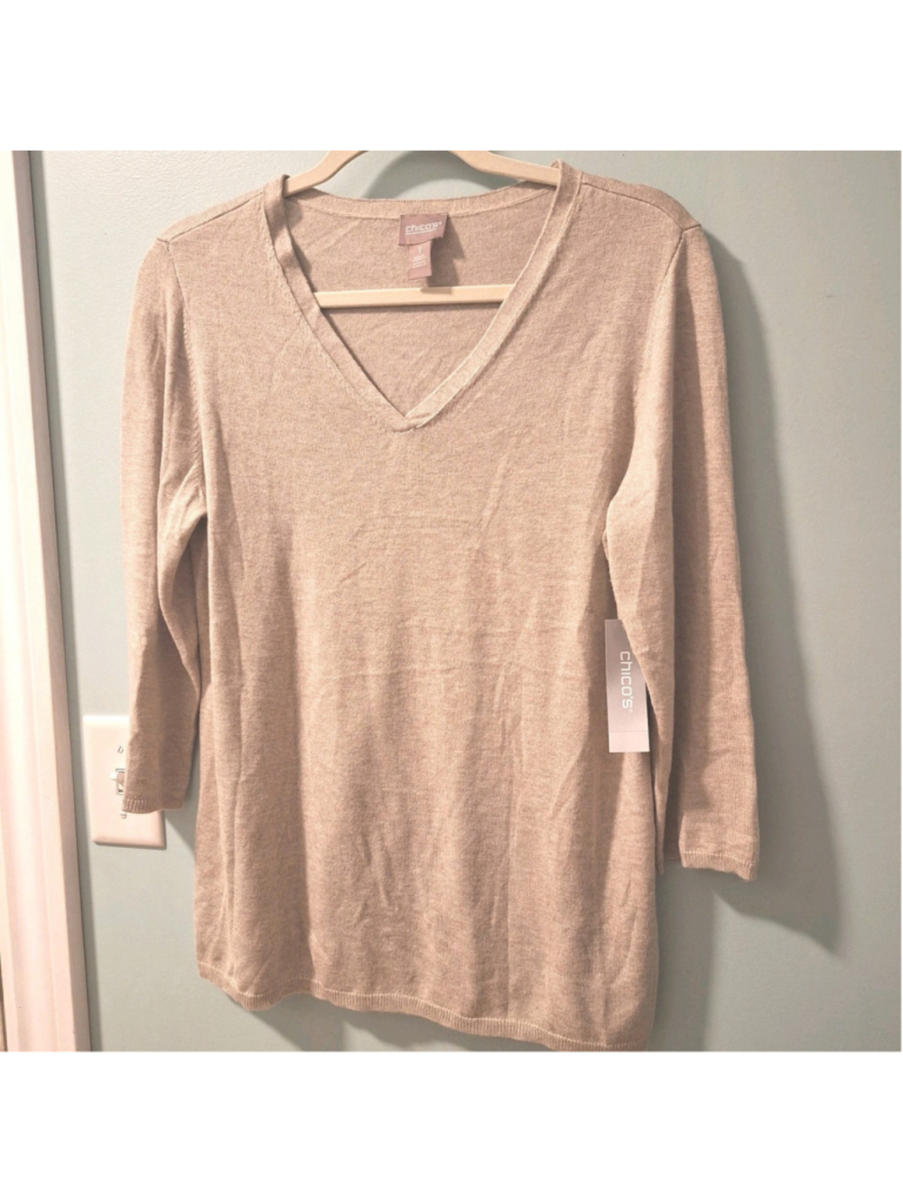 Chico's Touch Of Cashmere Taupe Tan V Neck Sweater SIZE 1 Medium NWT 3/4 Sleeve